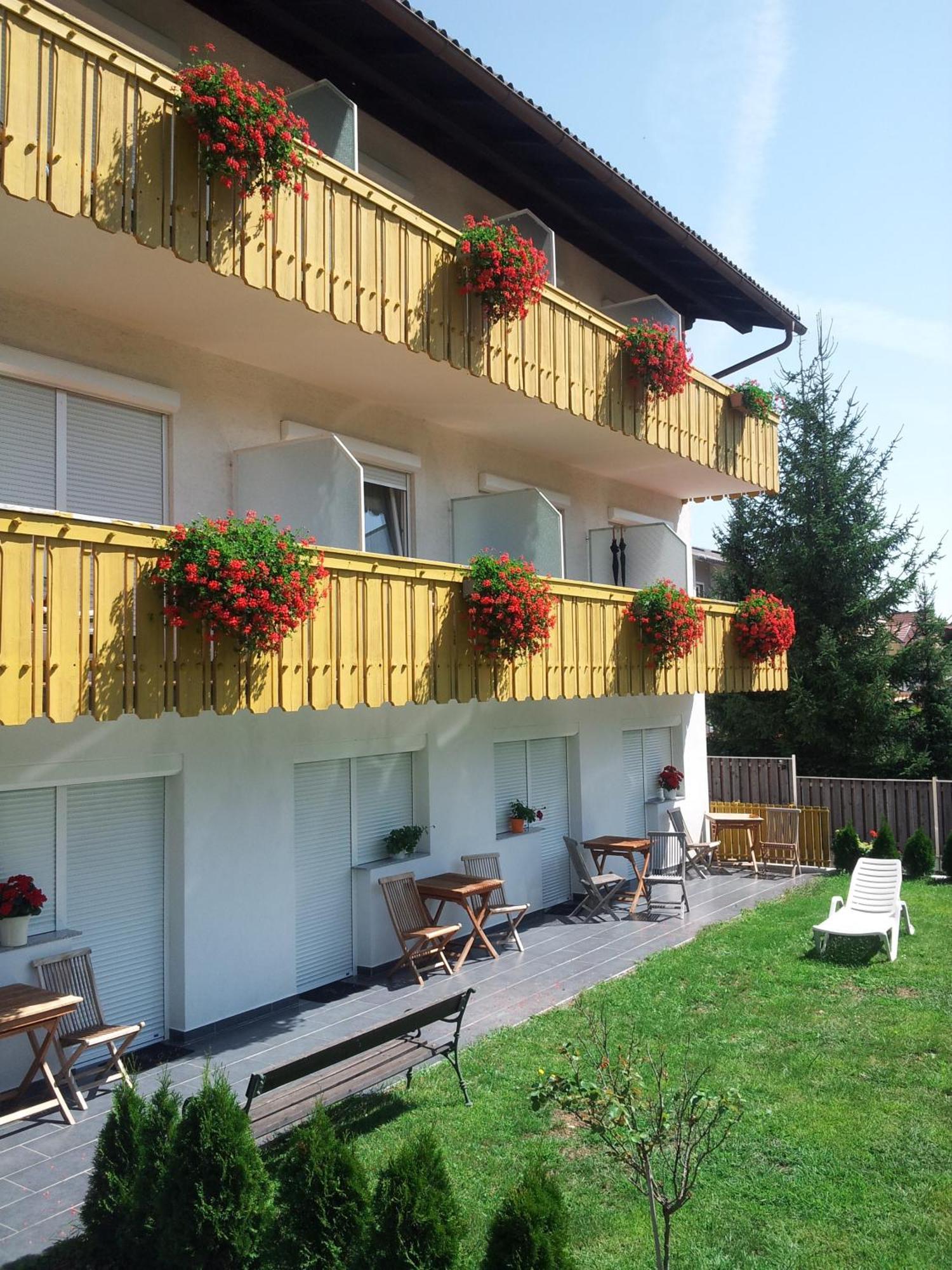 Apartementhaus Helene Am Klopeinersee Unterburg am Klopeiner See Eksteriør bilde